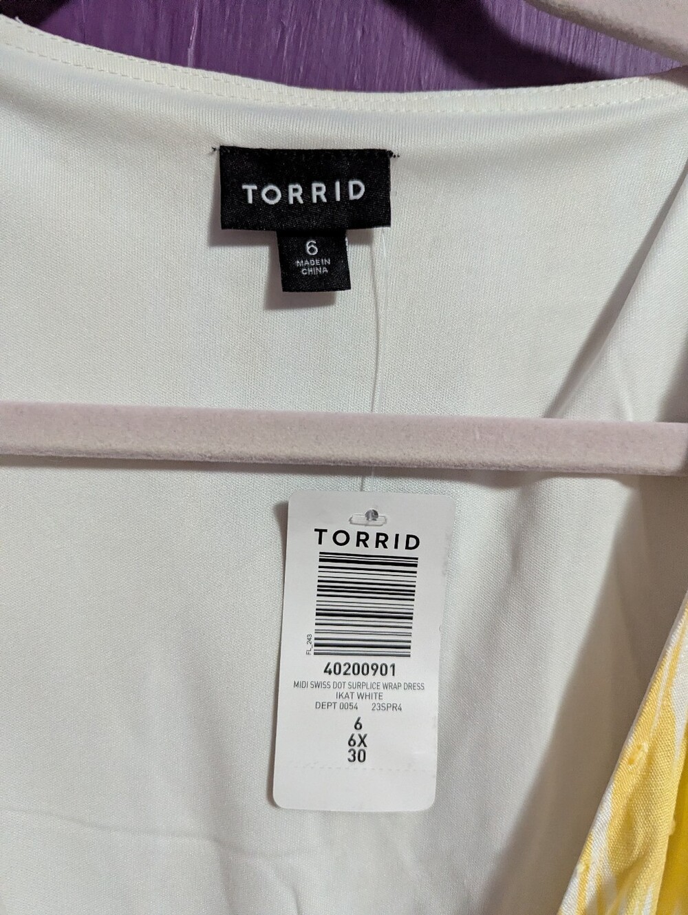 NWT Torrid Yellow White Swiss Dot Surplice Wrap Midi Dress Pockets 6X 30 - Picture 5 of 6